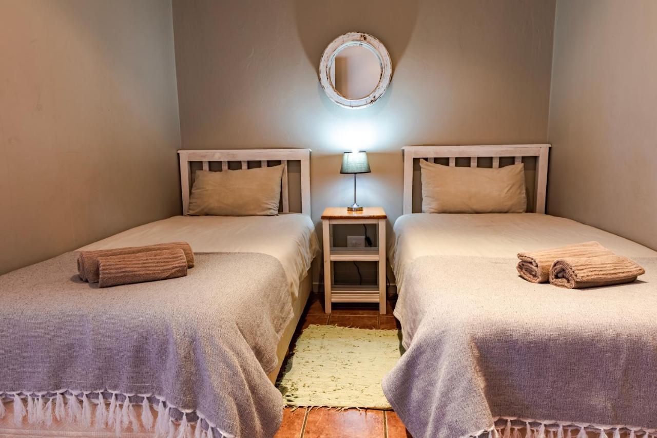 Mitford-On-Sea Aparthotel Morgan's Bay Kültér fotó