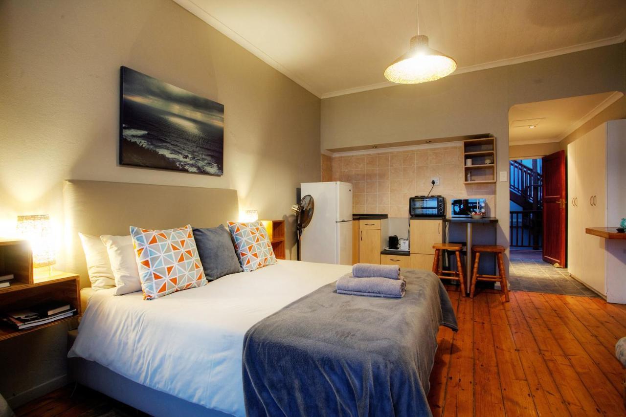Mitford-On-Sea Aparthotel Morgan's Bay Kültér fotó
